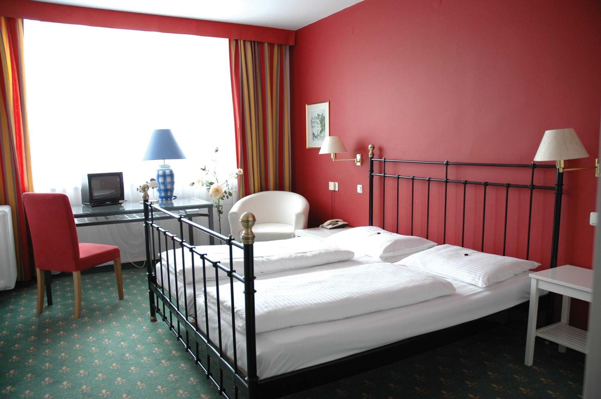 Parkhotel Krems Exterior photo